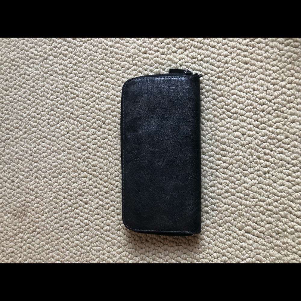 Black reflective textured wallet